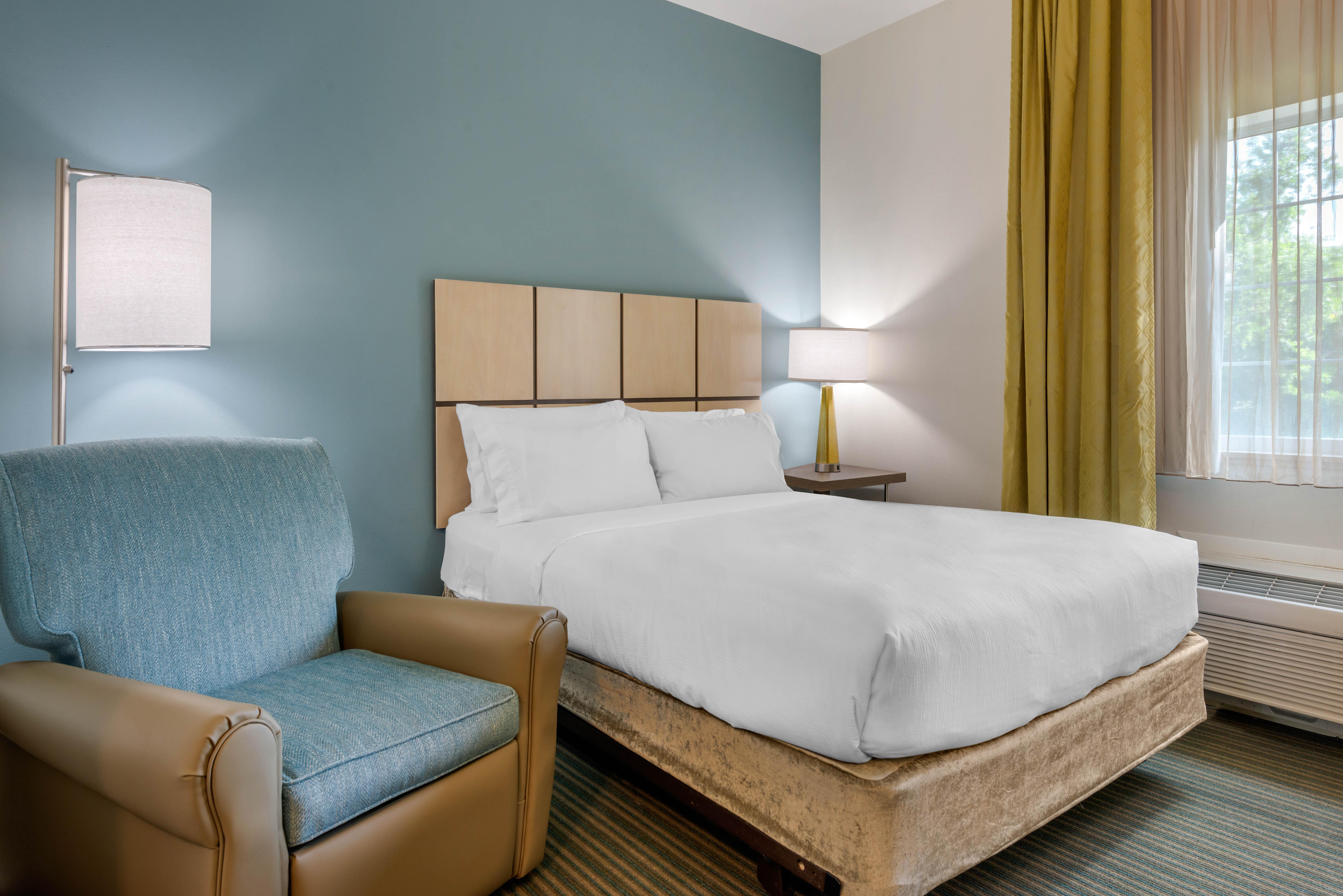 Candlewood Suites Fort Myers/Sanibel Gateway By Ihg Екстер'єр фото