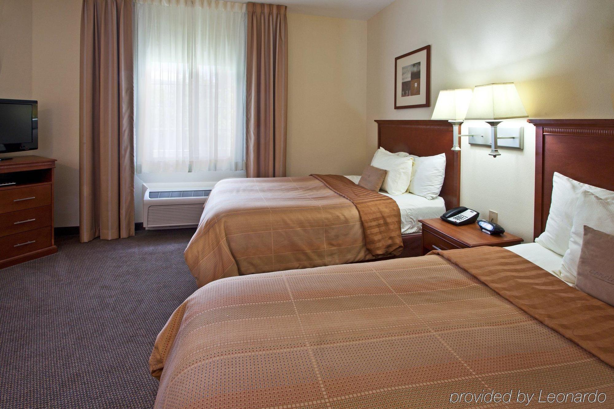 Candlewood Suites Fort Myers/Sanibel Gateway By Ihg Номер фото