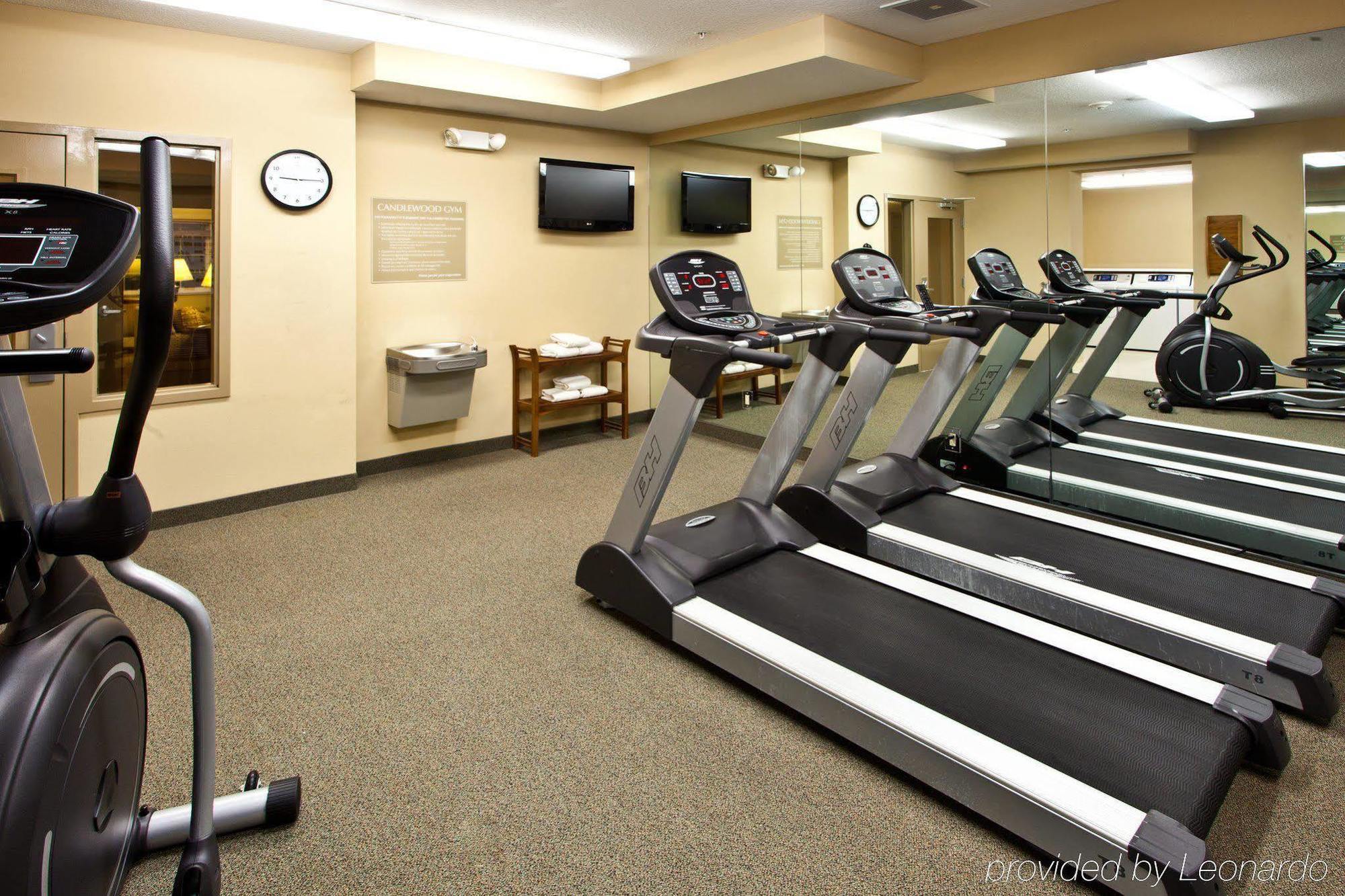 Candlewood Suites Fort Myers/Sanibel Gateway By Ihg Зручності фото