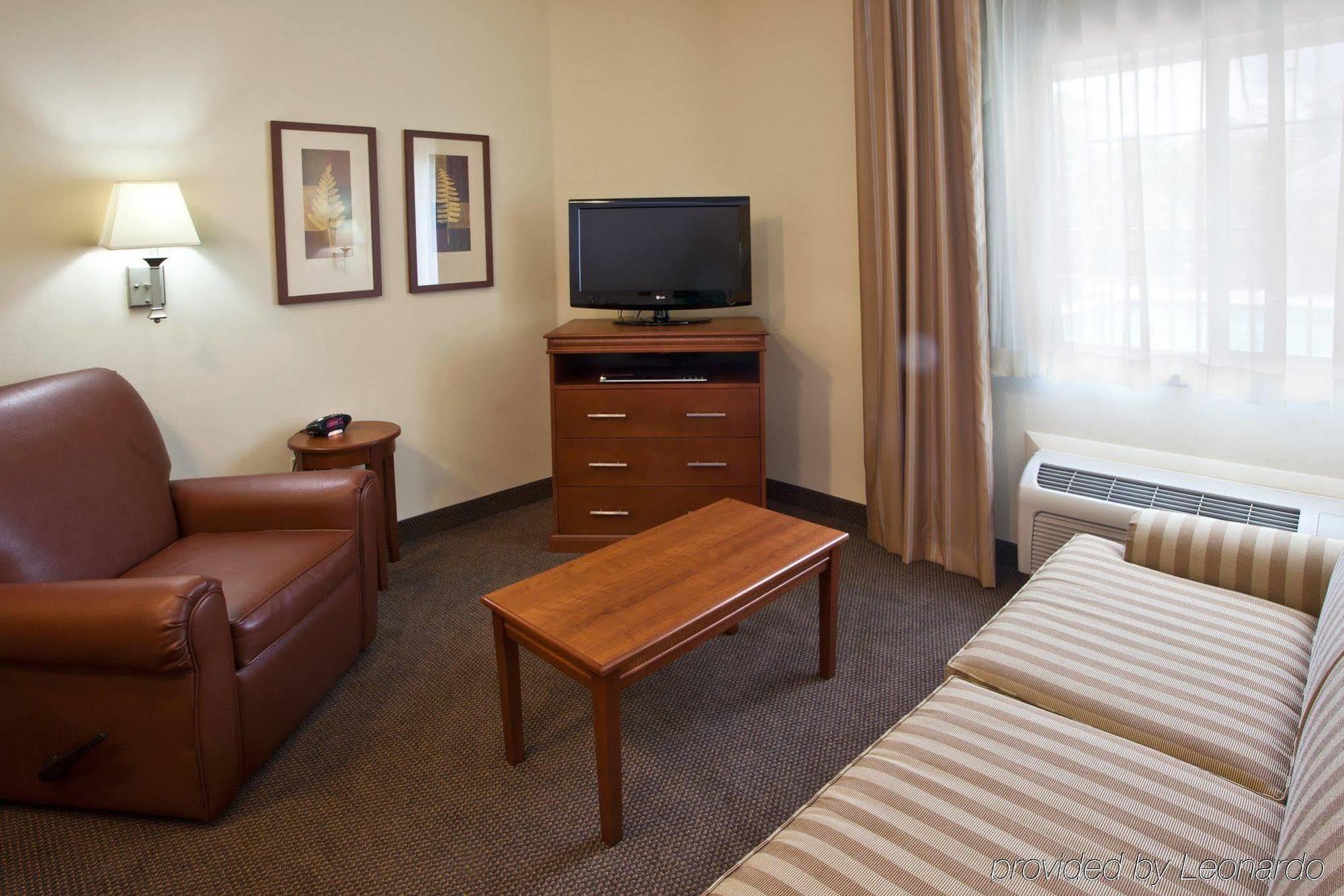 Candlewood Suites Fort Myers/Sanibel Gateway By Ihg Номер фото