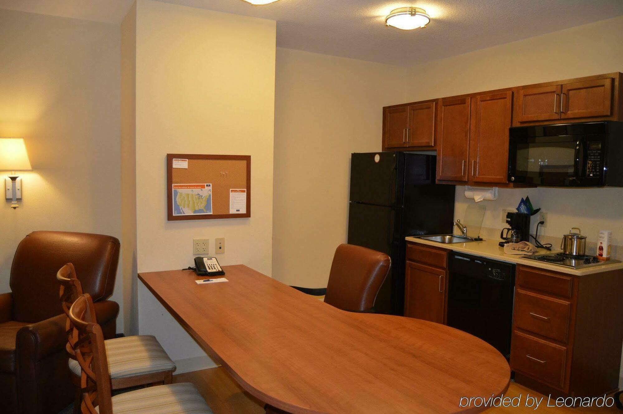 Candlewood Suites Fort Myers/Sanibel Gateway By Ihg Екстер'єр фото